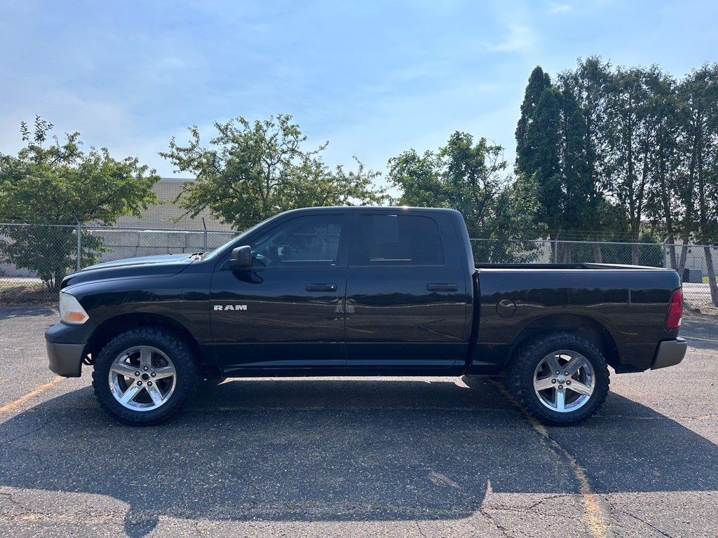 2010 Dodge Ram 1500 Image 2