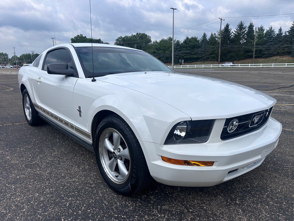 2007 Ford Mustang Image 7