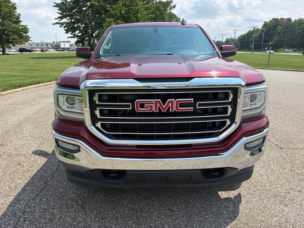 2016 GMC Sierra Image 2