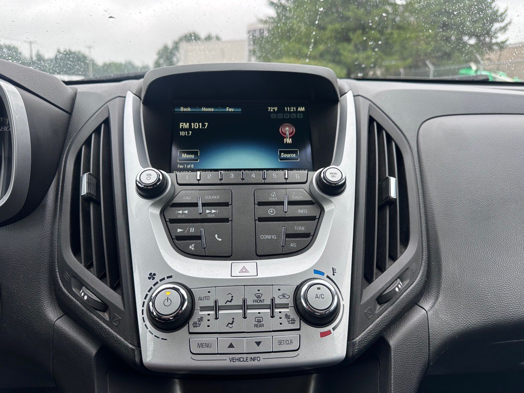 2016 Chevrolet Equinox Image 14