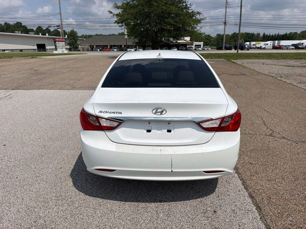 2012 Hyundai Sonata Image 6