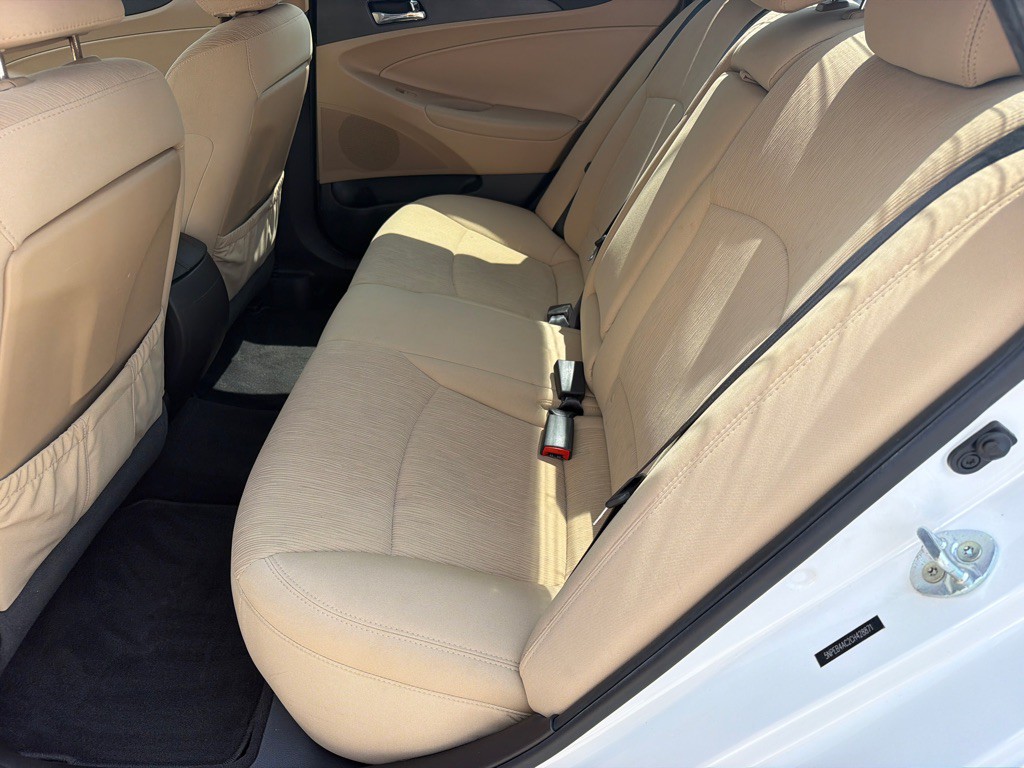 2012 Hyundai Sonata Image 10