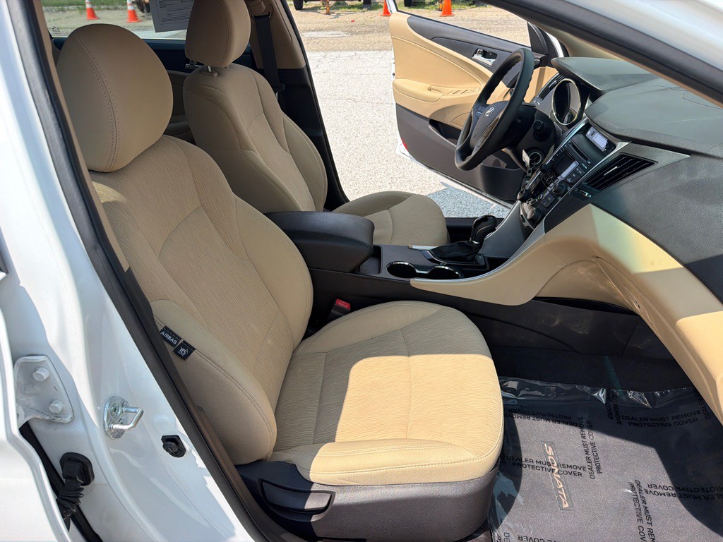 2012 Hyundai Sonata Image 13
