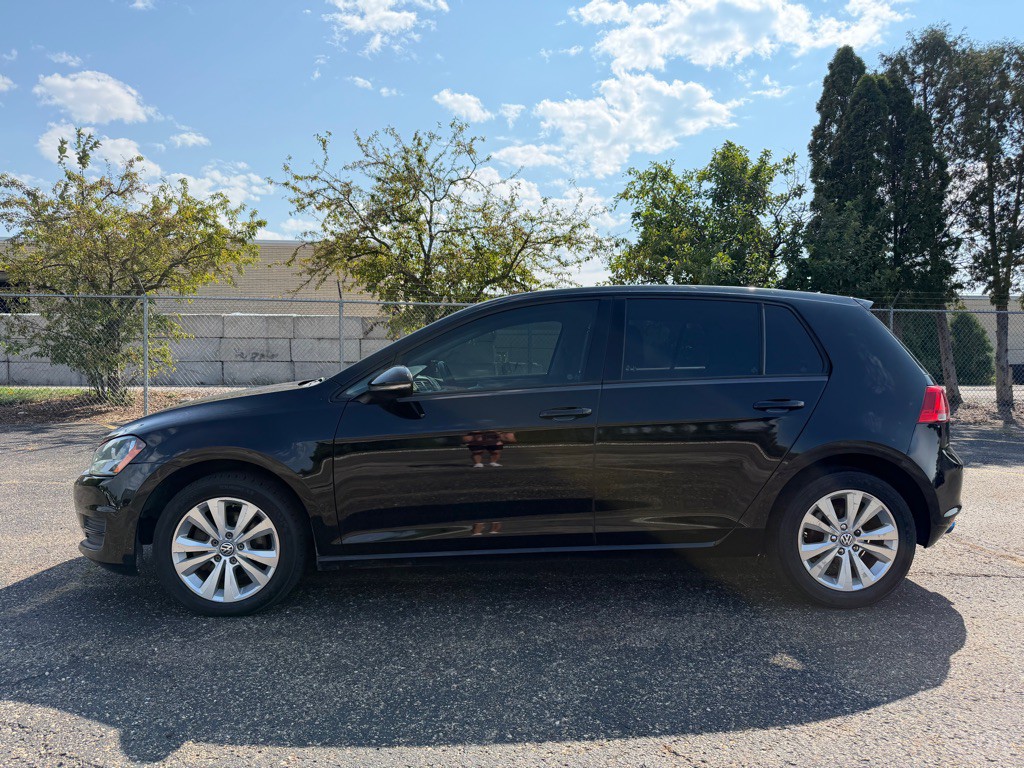 2015 Volkswagen Golf Image 3