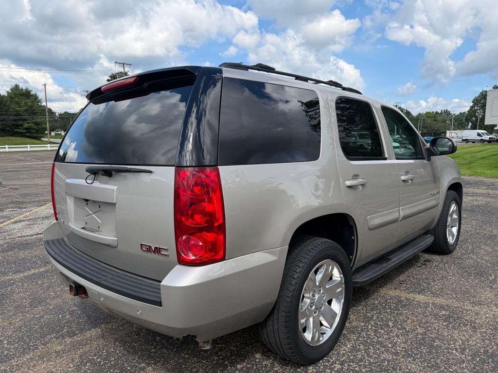 2007 GMC Yukon Image 4