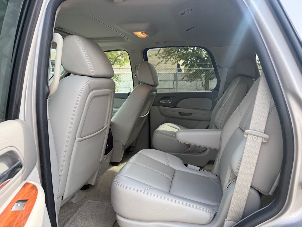2007 GMC Yukon Image 13