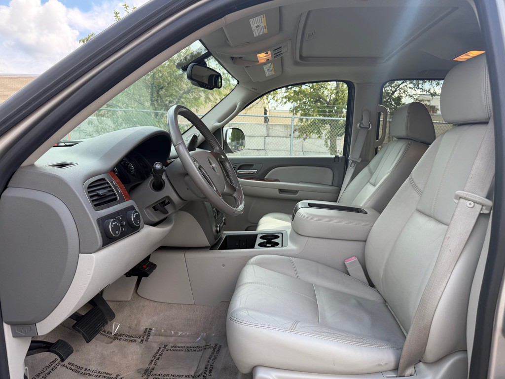 2007 GMC Yukon Image 14