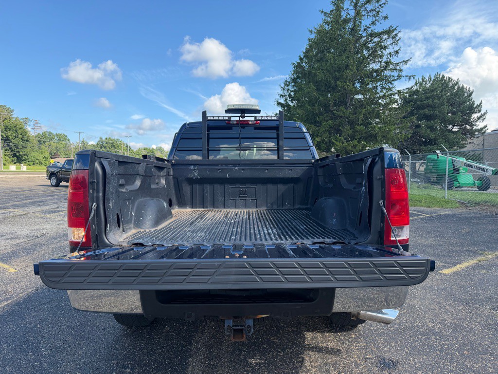 2011 GMC Sierra Image 8