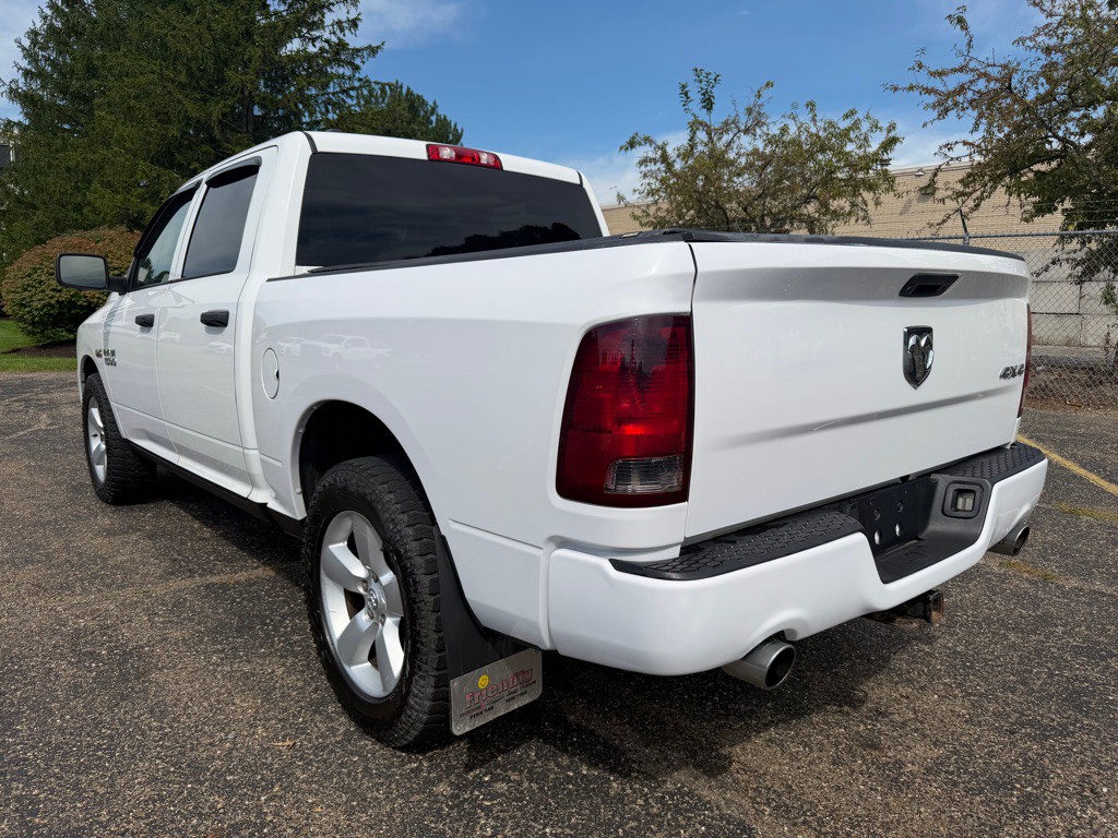2015 RAM 1500 Image 4