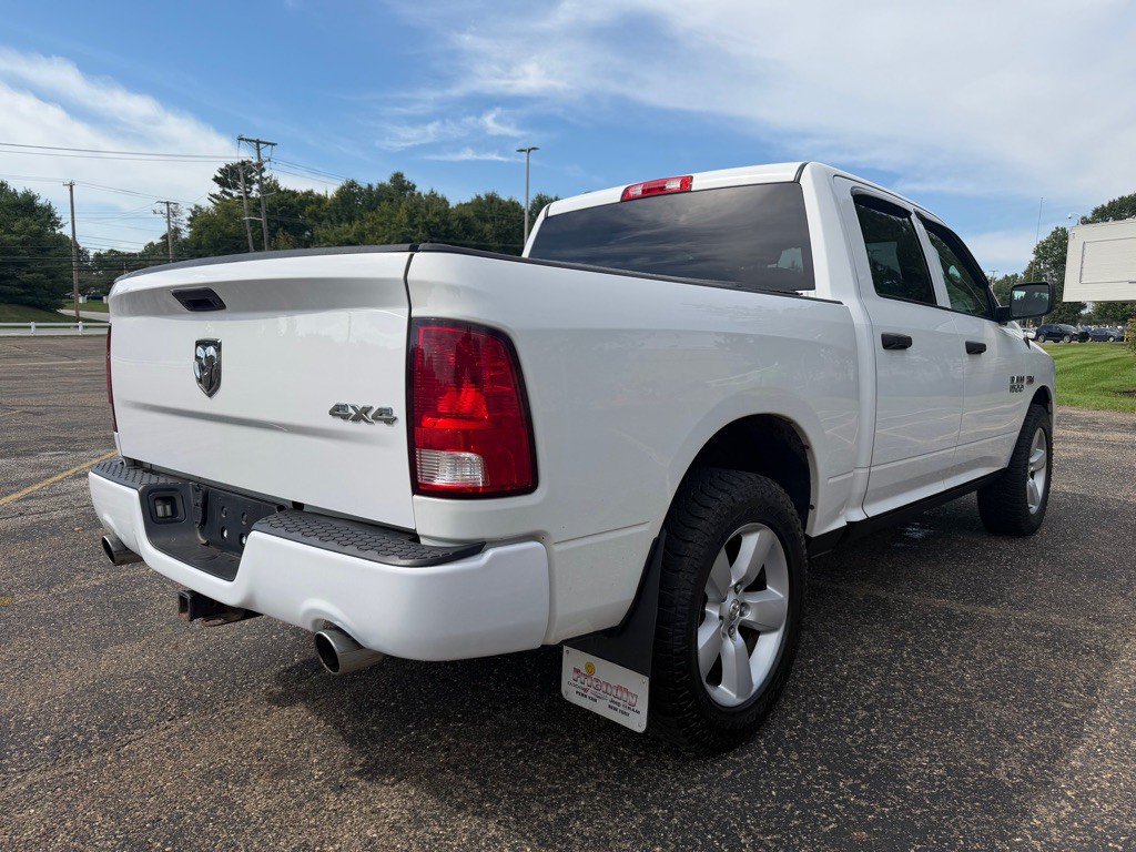 2015 RAM 1500 Image 5