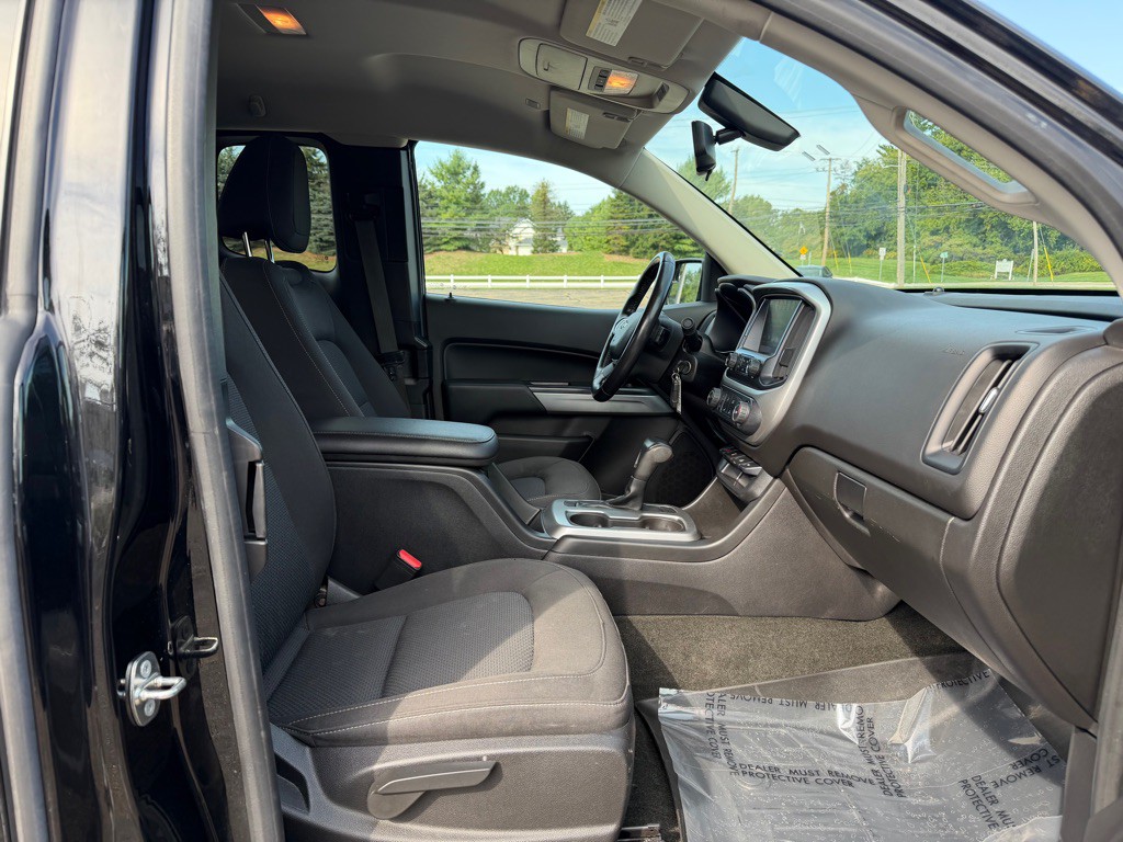 2018 Chevrolet Colorado Image 9