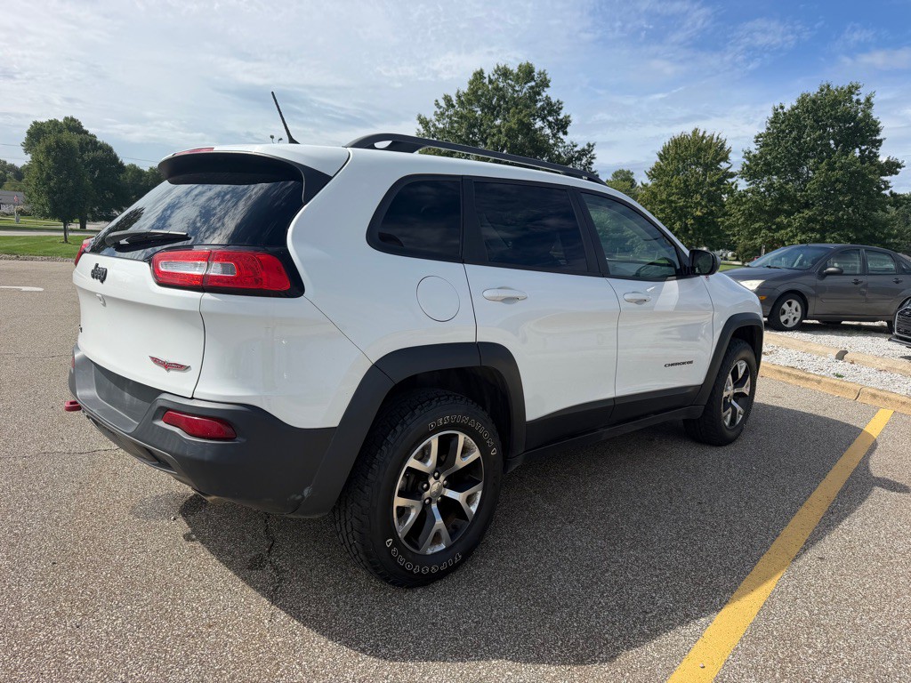 2015 Jeep Cherokee Image 5