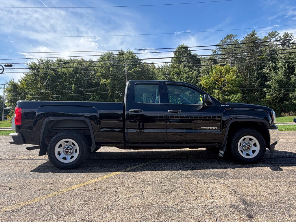 2018 GMC Sierra Image 4