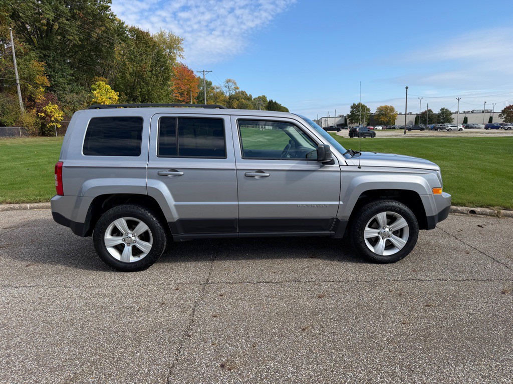 2014 Jeep Patriot Image 4