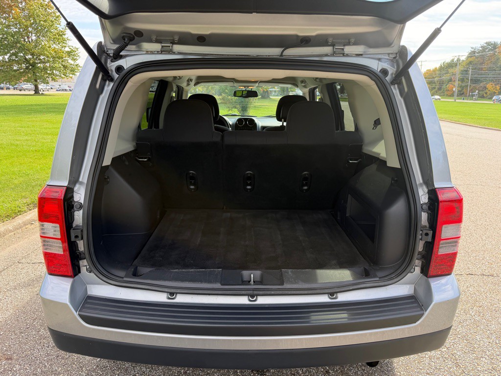 2014 Jeep Patriot Image 12