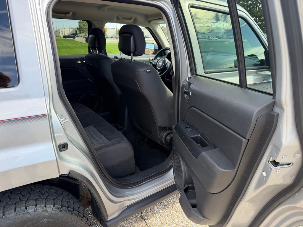 2014 Jeep Patriot Image 14