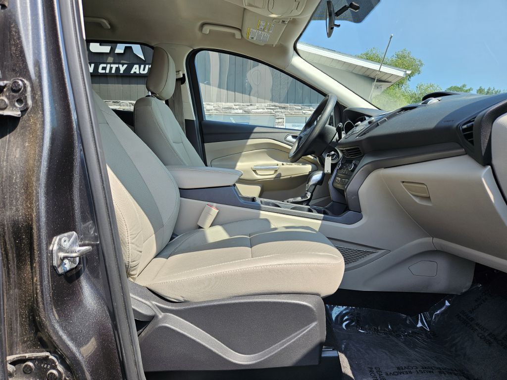 2018 Ford Escape Image 48