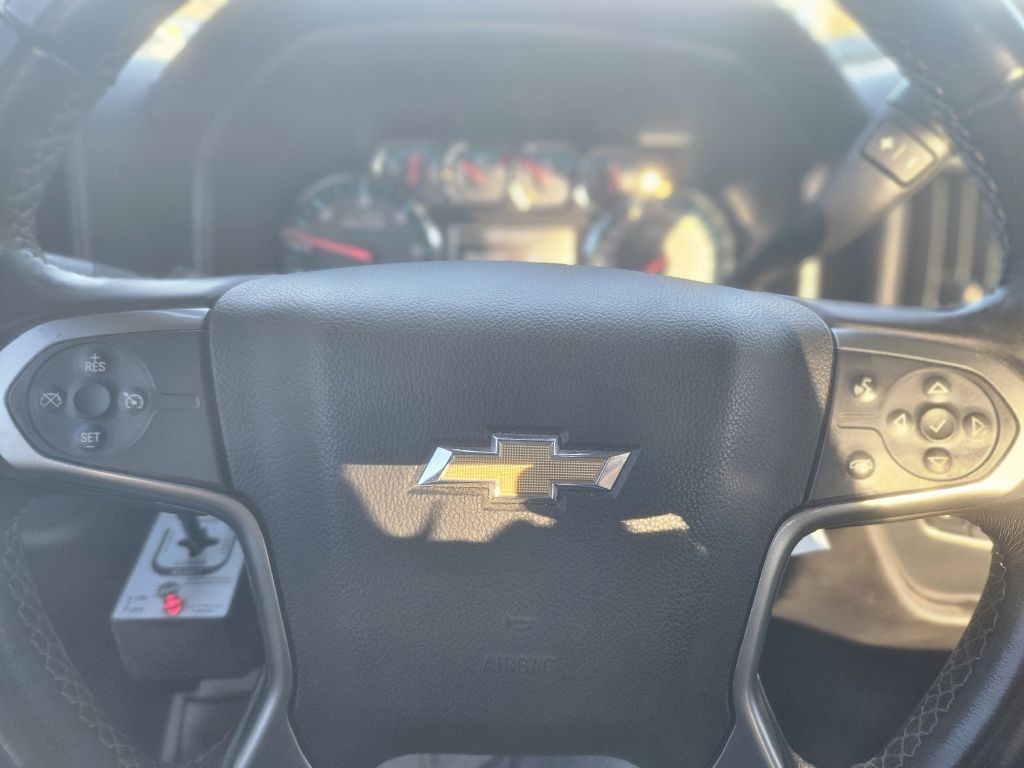 2015 Chevrolet Silverado 1500 Image 32