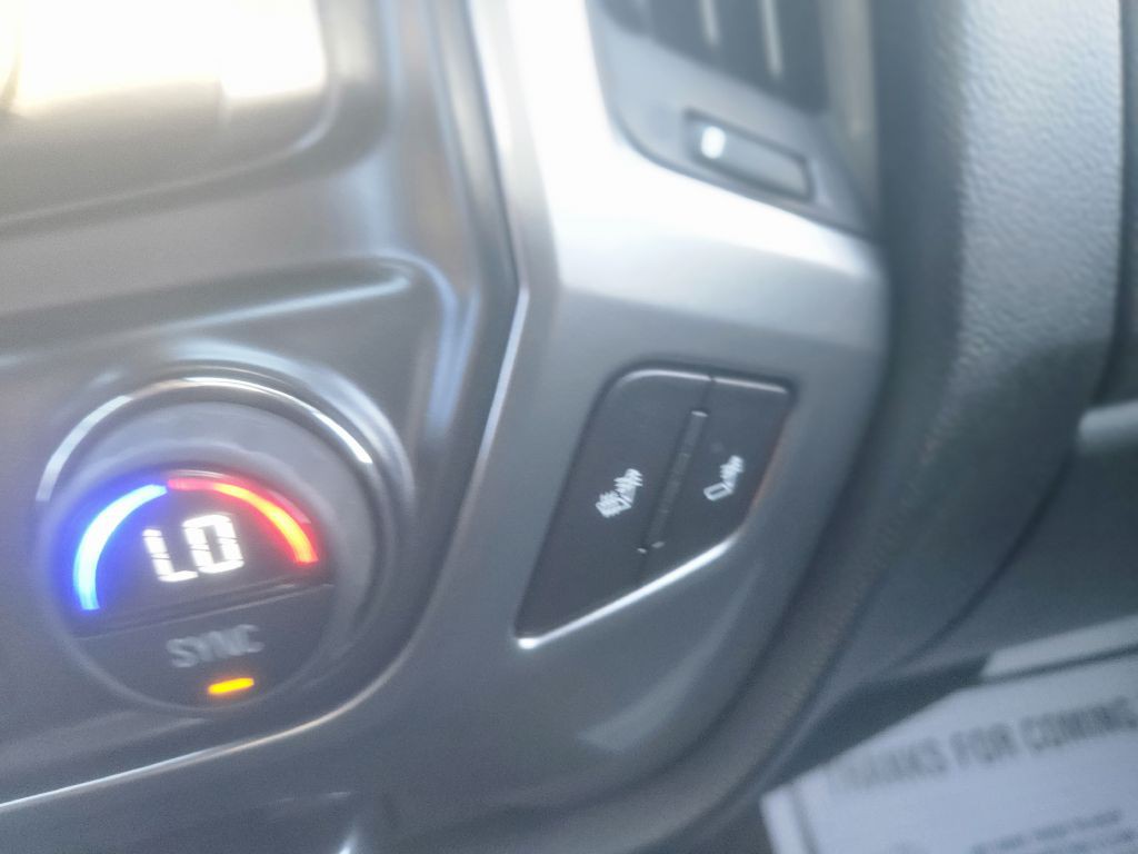 2015 Chevrolet Silverado 1500 Image 38