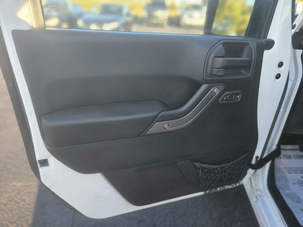 2015 Jeep Wrangler Unlimited Image 19