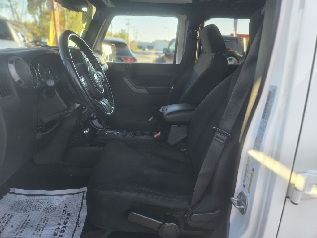 2015 Jeep Wrangler Unlimited Image 20