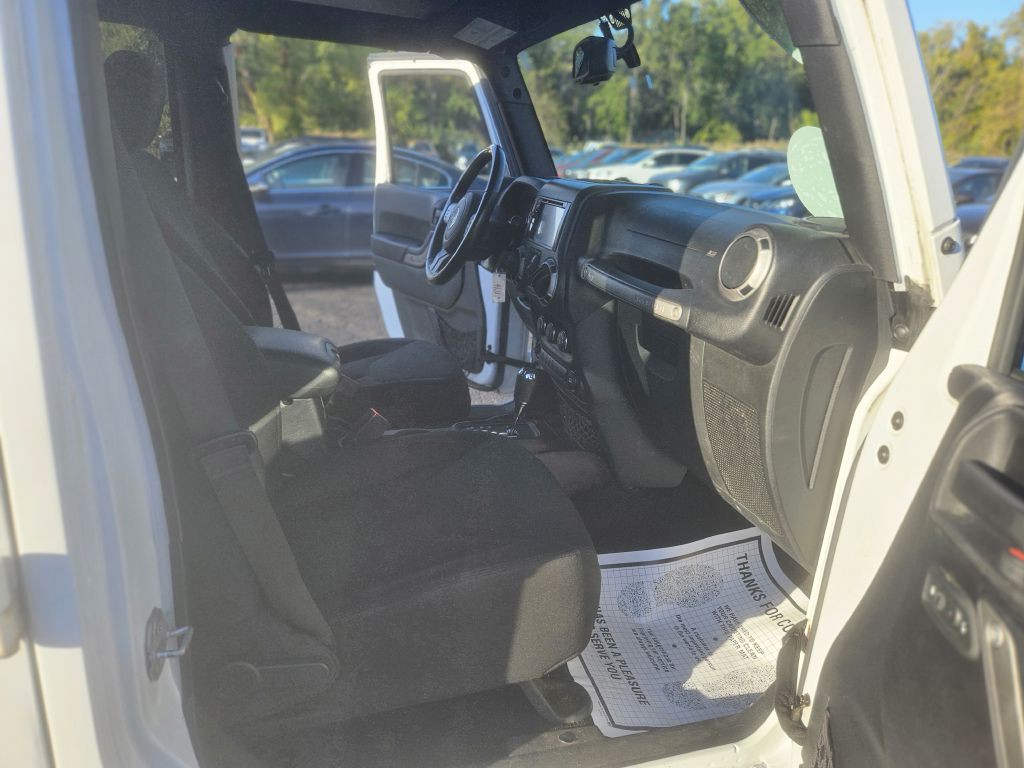 2015 Jeep Wrangler Unlimited Image 44
