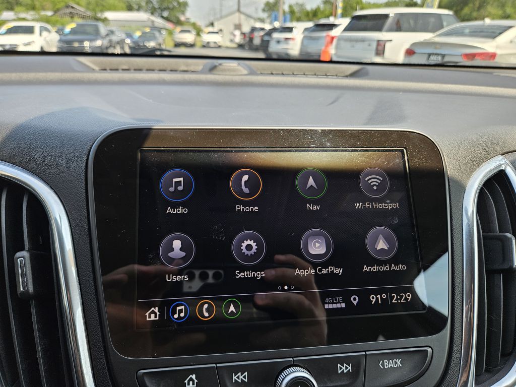 2019 Chevrolet Equinox Image 32