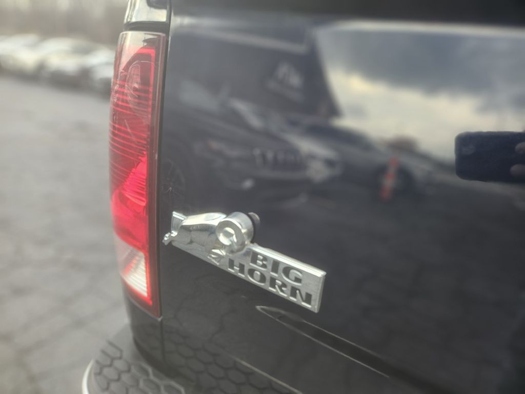 2013 RAM 1500 Image 9