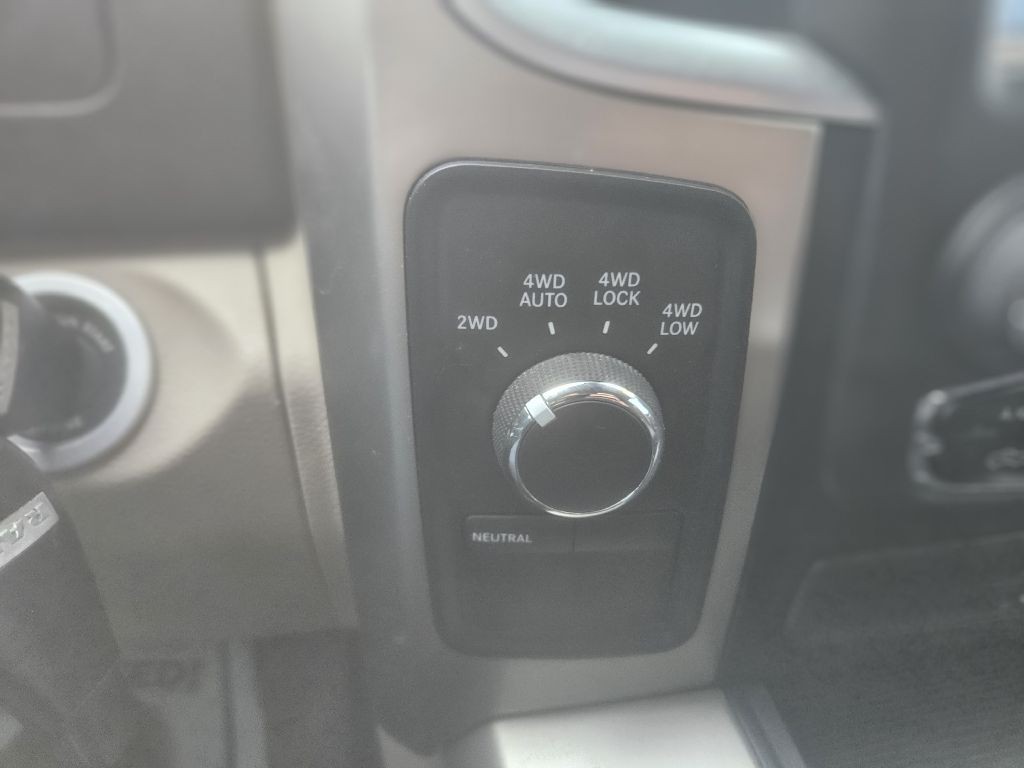 2013 RAM 1500 Image 32
