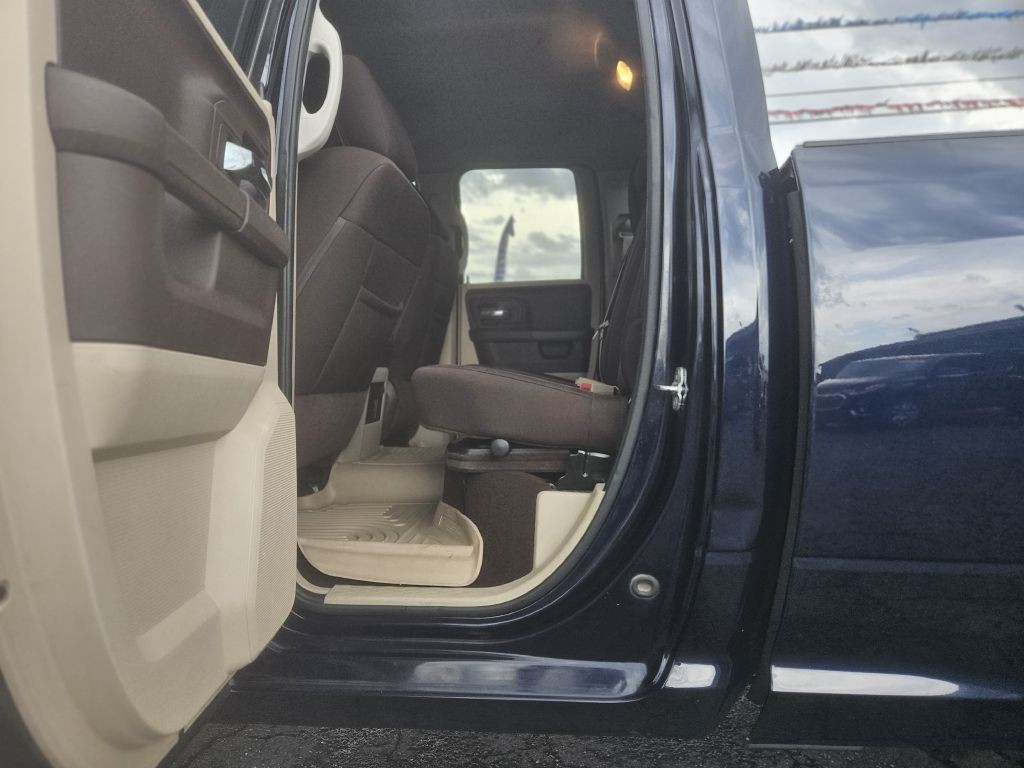 2013 RAM 1500 Image 41