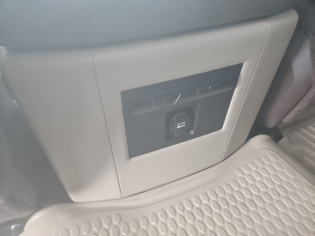 2013 RAM 1500 Image 42