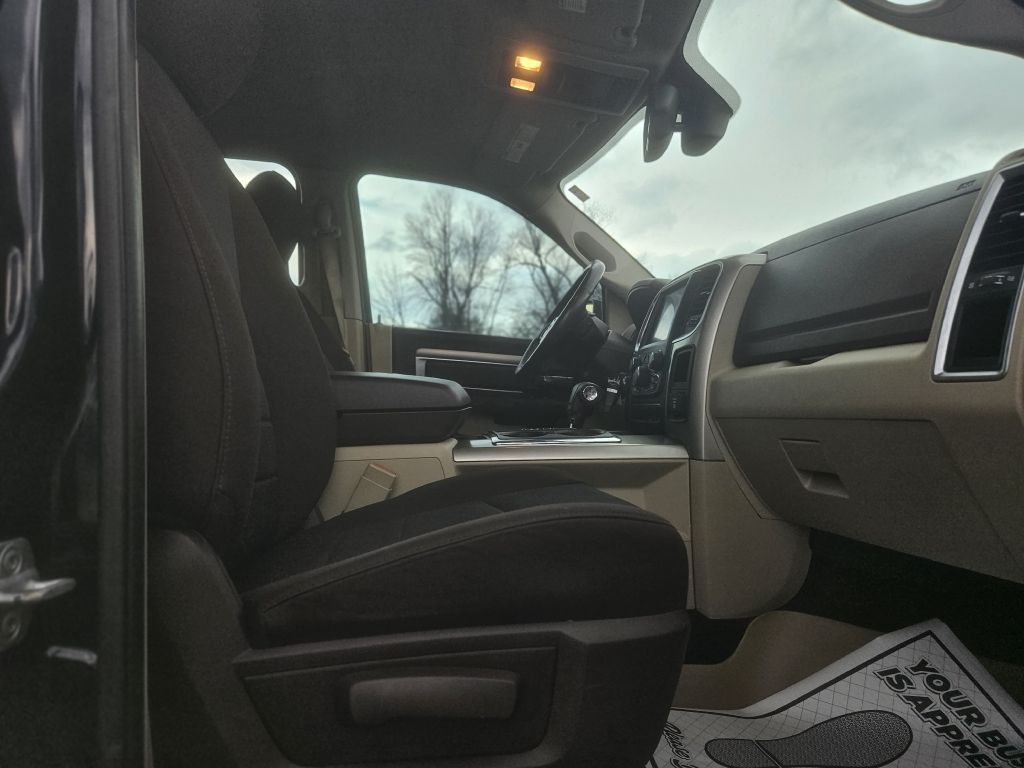 2013 RAM 1500 Image 48