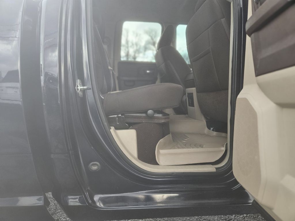 2013 RAM 1500 Image 52