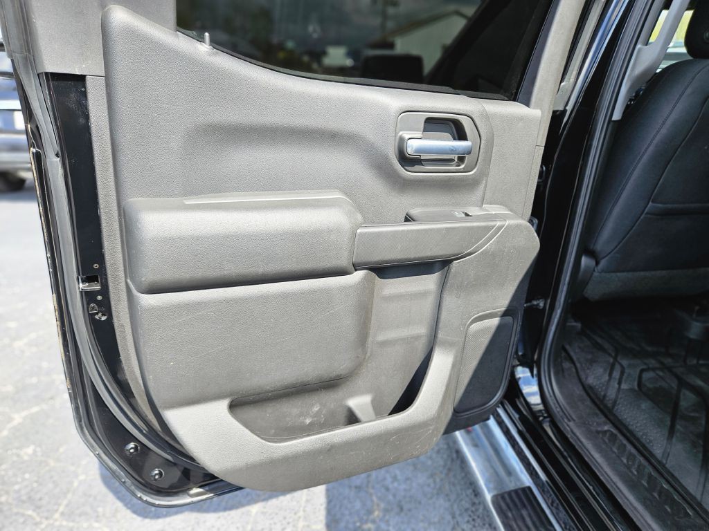 2019 Chevrolet Silverado 1500 Image 32
