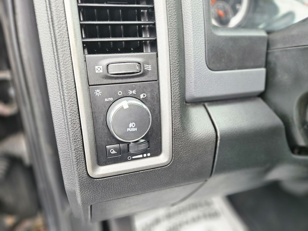 2018 RAM 1500 Image 24