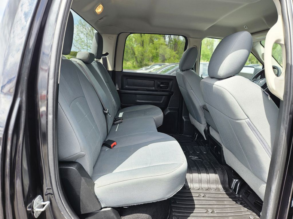 2018 RAM 1500 Image 48