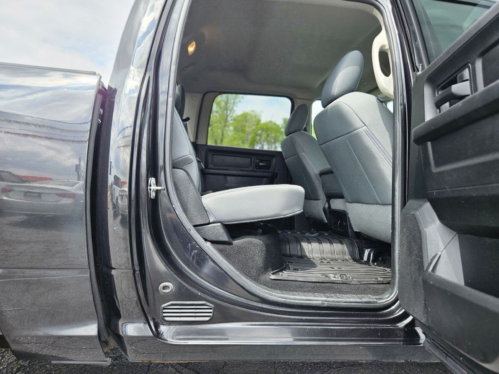 2018 RAM 1500 Image 49