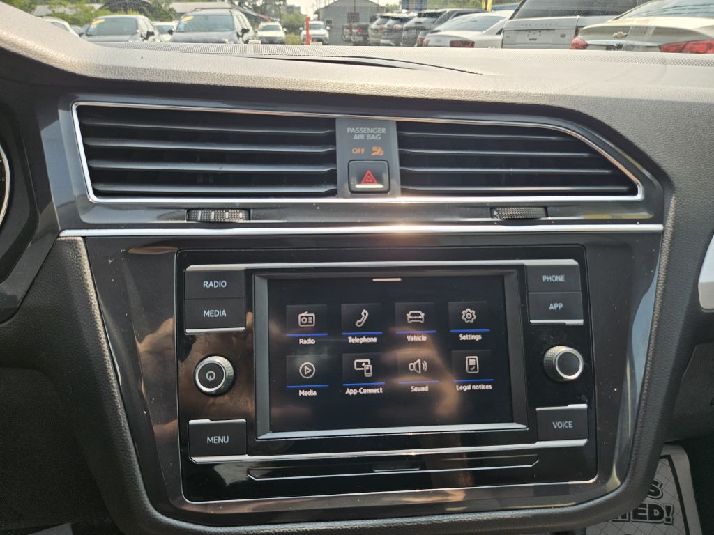 2021 Volkswagen Tiguan Image 29