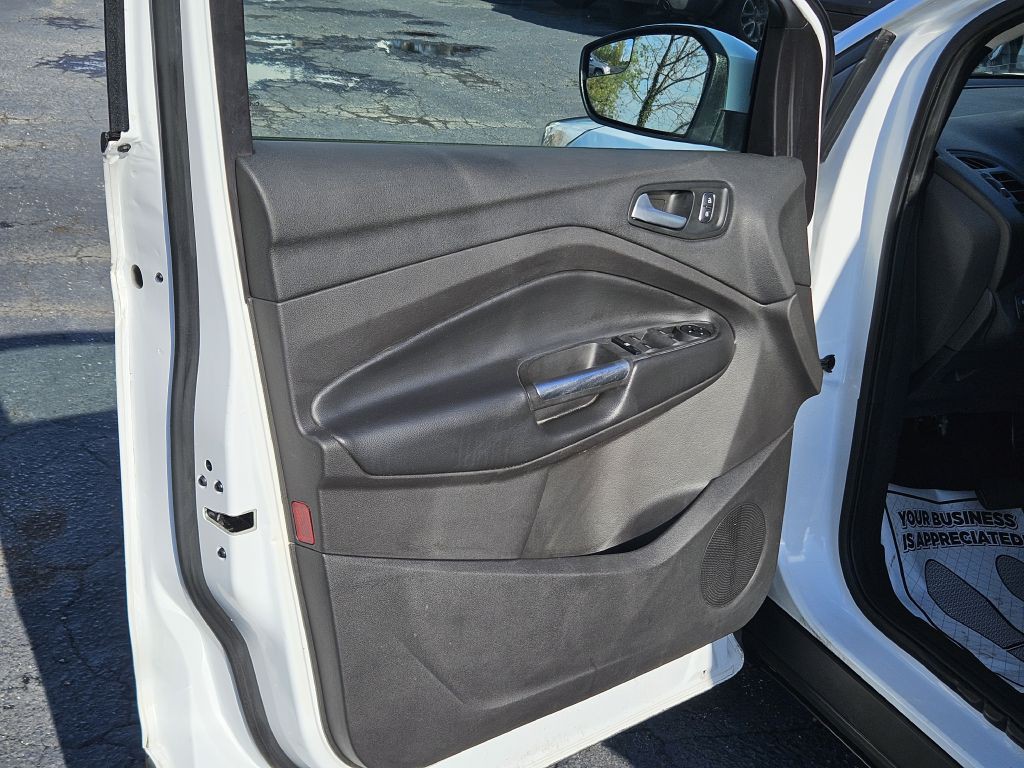 2018 Ford Escape Image 17