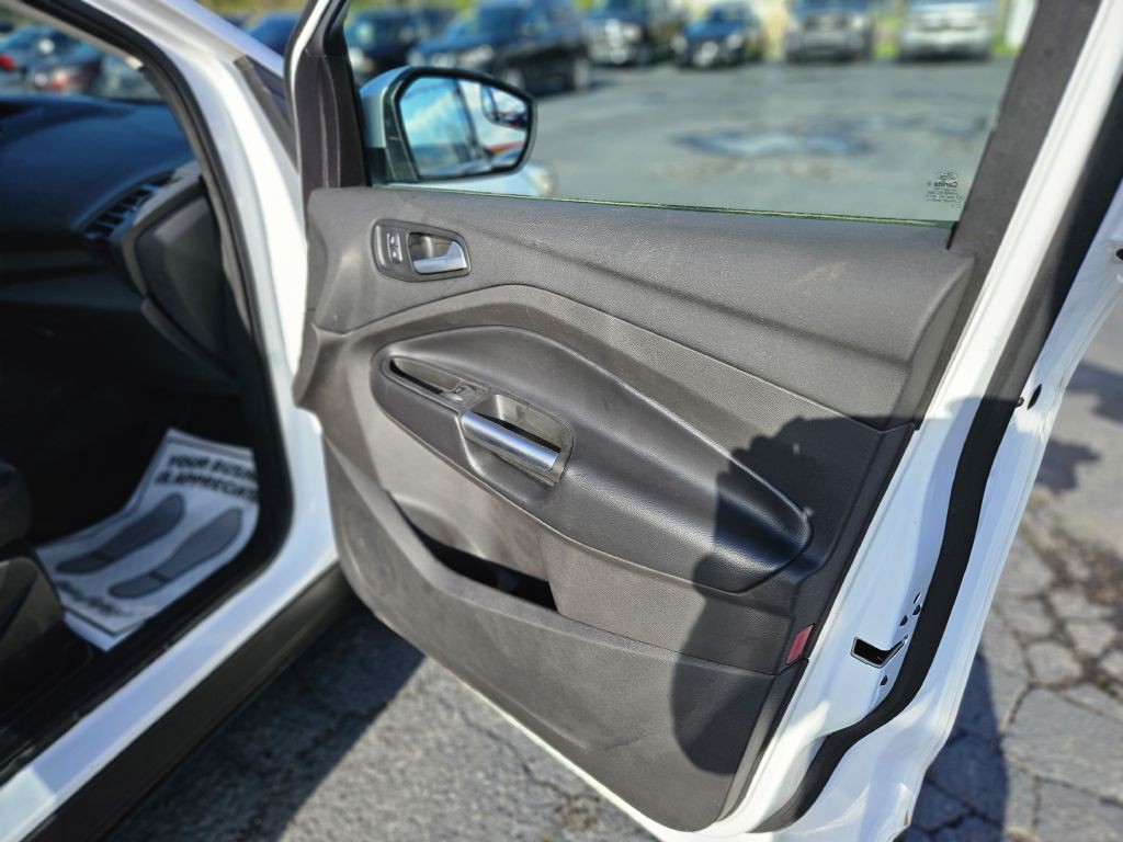 2018 Ford Escape Image 37