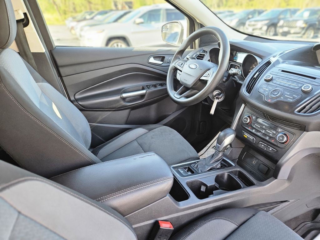 2018 Ford Escape Image 40