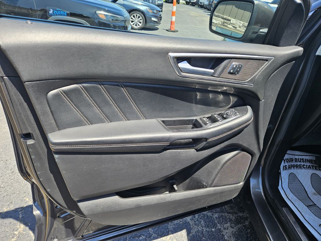2015 Ford Edge Image 21