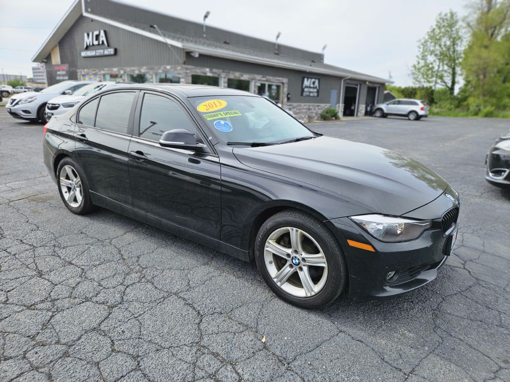 2013 BMW 3 Series Image 3