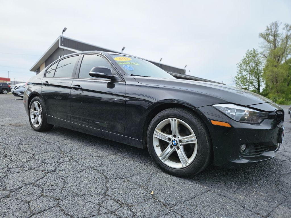 2013 BMW 3 Series Image 4