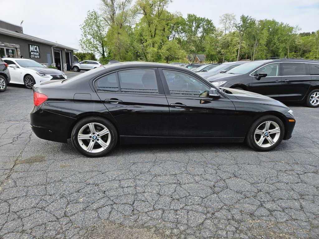 2013 BMW 3 Series Image 5