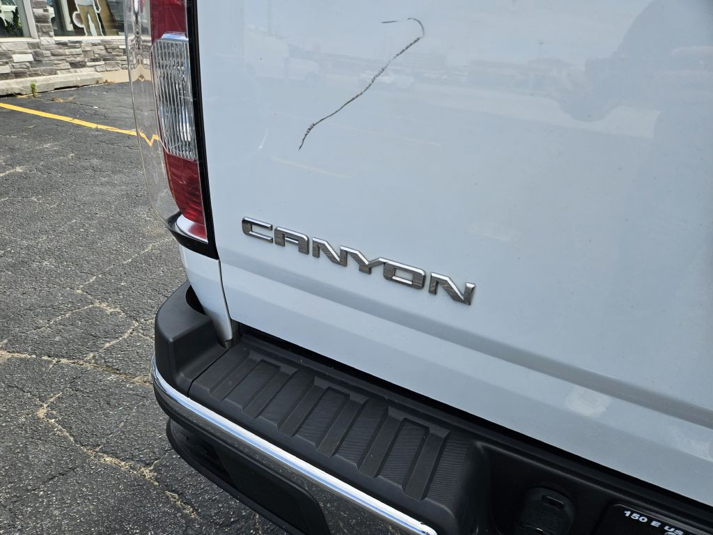 2015 GMC Canyon Image 9