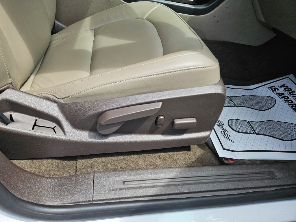 2015 GMC Canyon Image 46