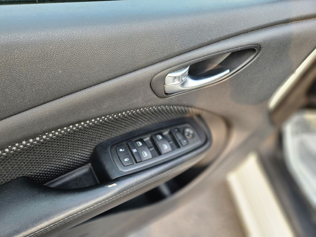 2015 Dodge Dart Image 21