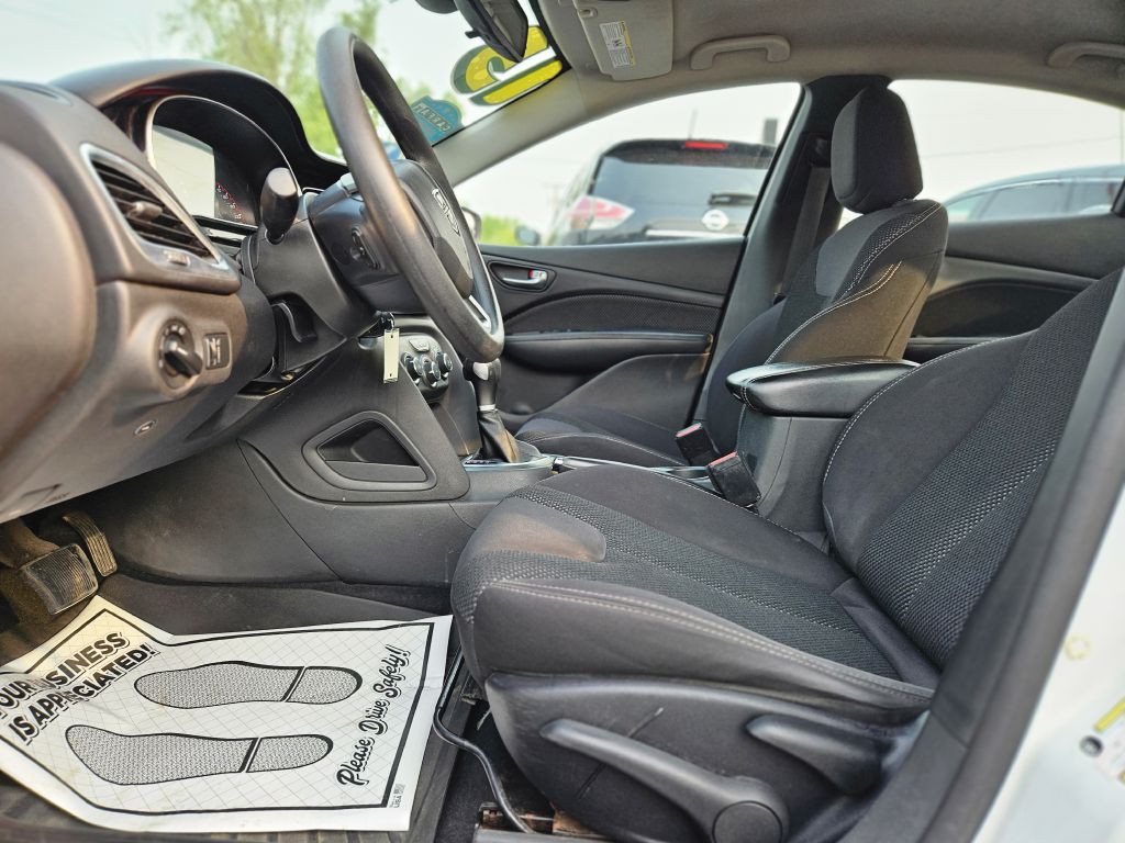 2015 Dodge Dart Image 24