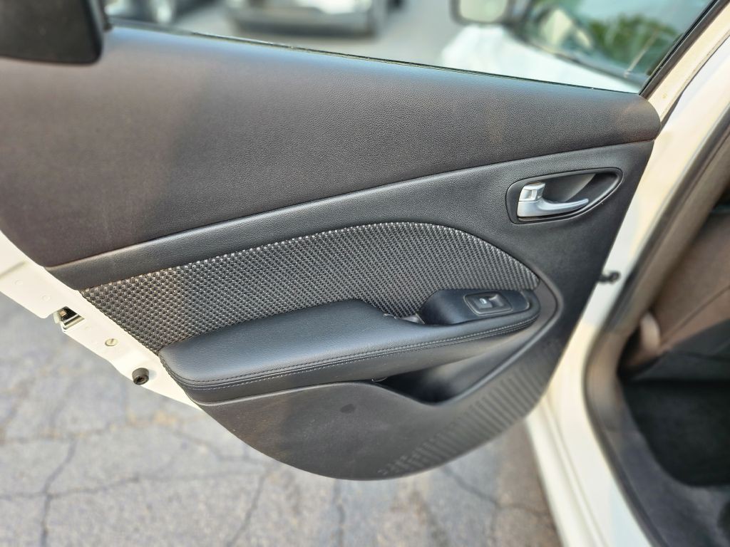 2015 Dodge Dart Image 34